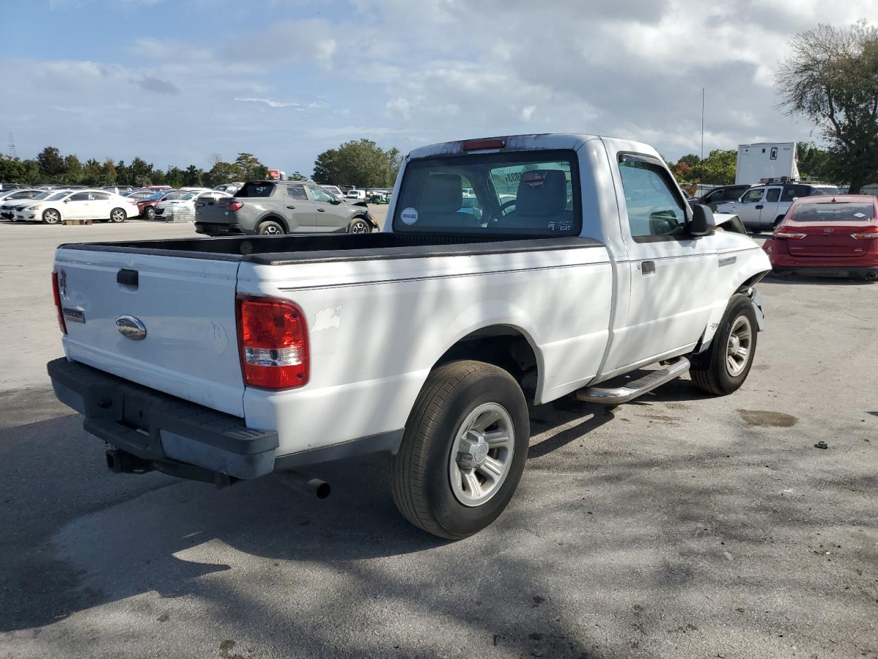 Изображение 3 2011 FORD RANGER  2011 с VIN 1FTKR1AD0BPB01183