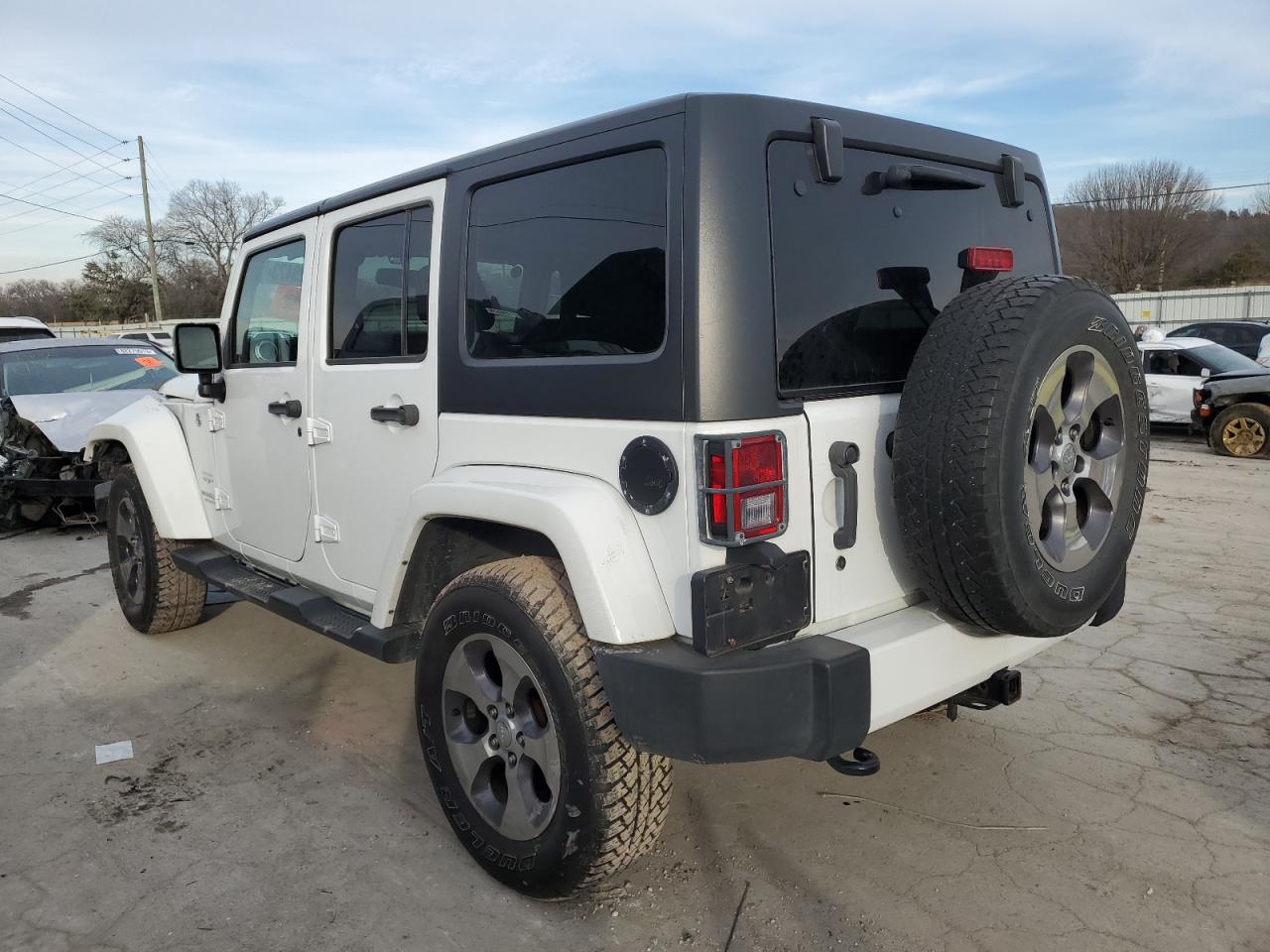 Image 2 of 2016 JEEP WRANGLER UNLIMITED SAHARA 2016 with VIN 1C4HJWEG6GL122783