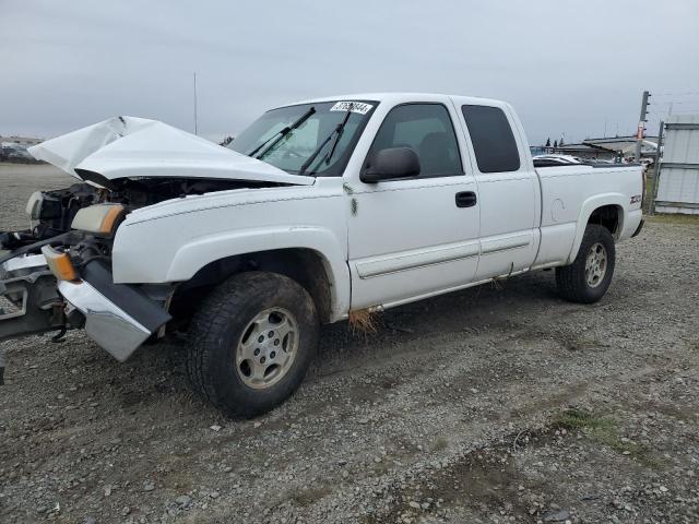 Изображение 1 2004 CHEVROLET SILVERADO K1500 2004 с VIN 1GCEK19T14E257258