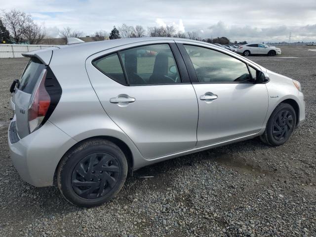 Изображение 3 2015 TOYOTA PRIUS C  2015 с VIN JTDKDTB39F1106259