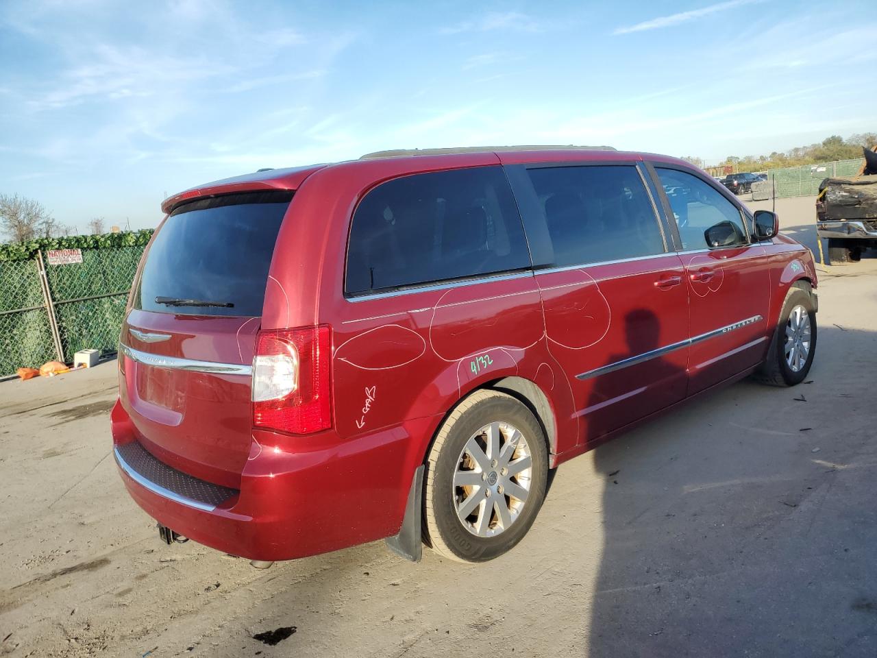 Image 3 of 2014 CHRYSLER TOWN & COUNTRY TOURING 2014 with VIN 2C4RC1BG4ER375921