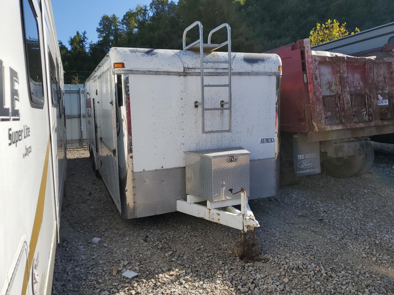 Image 1 of 1999 PACE CARGO TRLR 1999 with VIN 40LWB2429XP052427