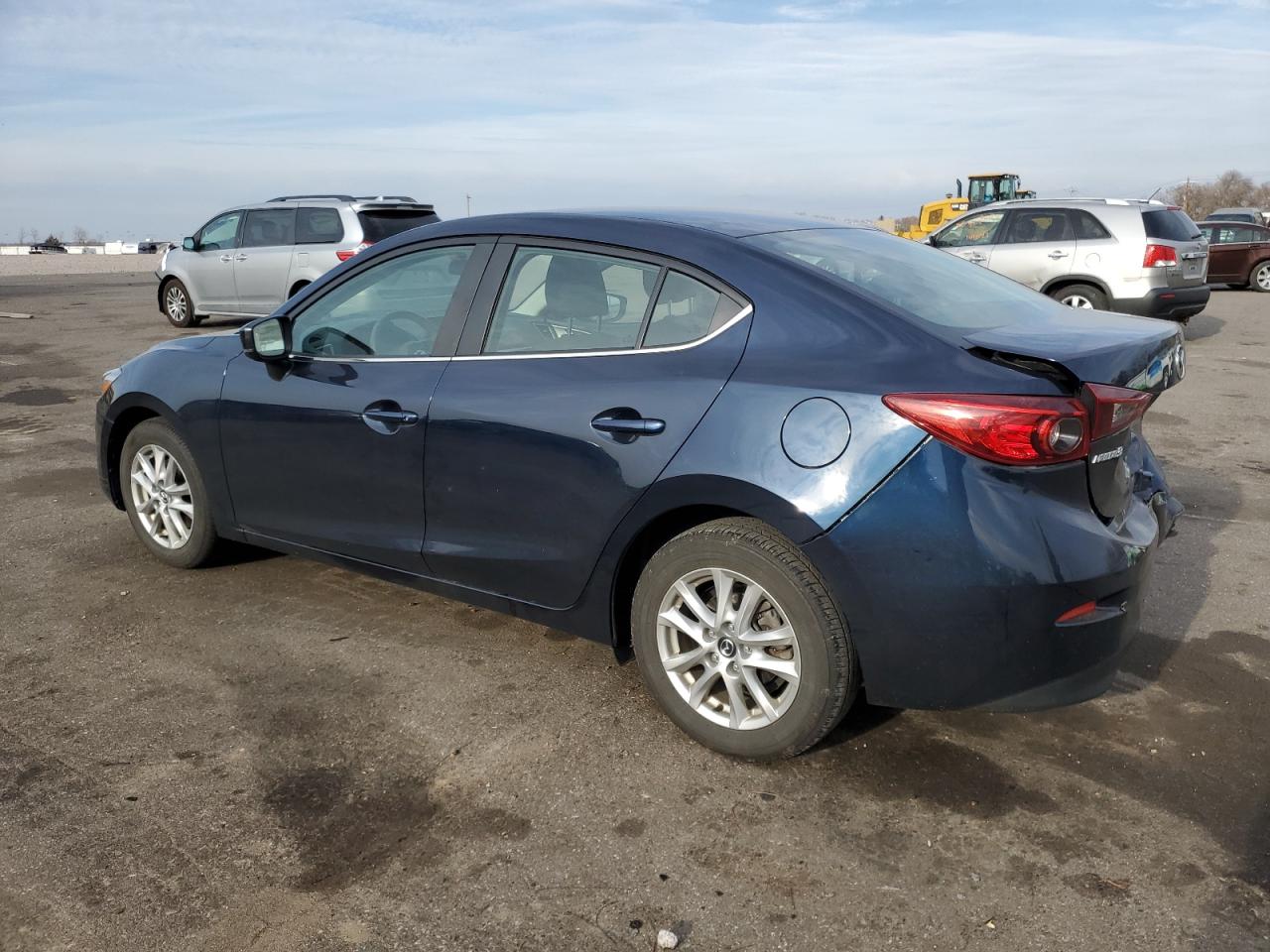 Obraz 2 z 2017 MAZDA 3 SPORT 2017 z VIN 3MZBN1U73HM149208
