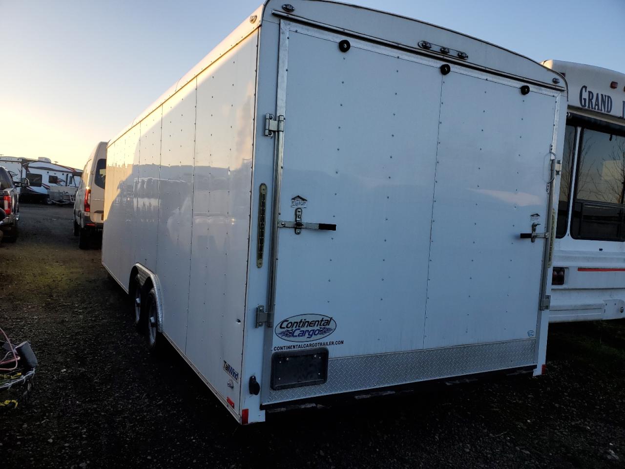 Image 3 of 2019 WILDWOOD CARGO TRLR 2019 with VIN 5NHUTWZ27KF715130