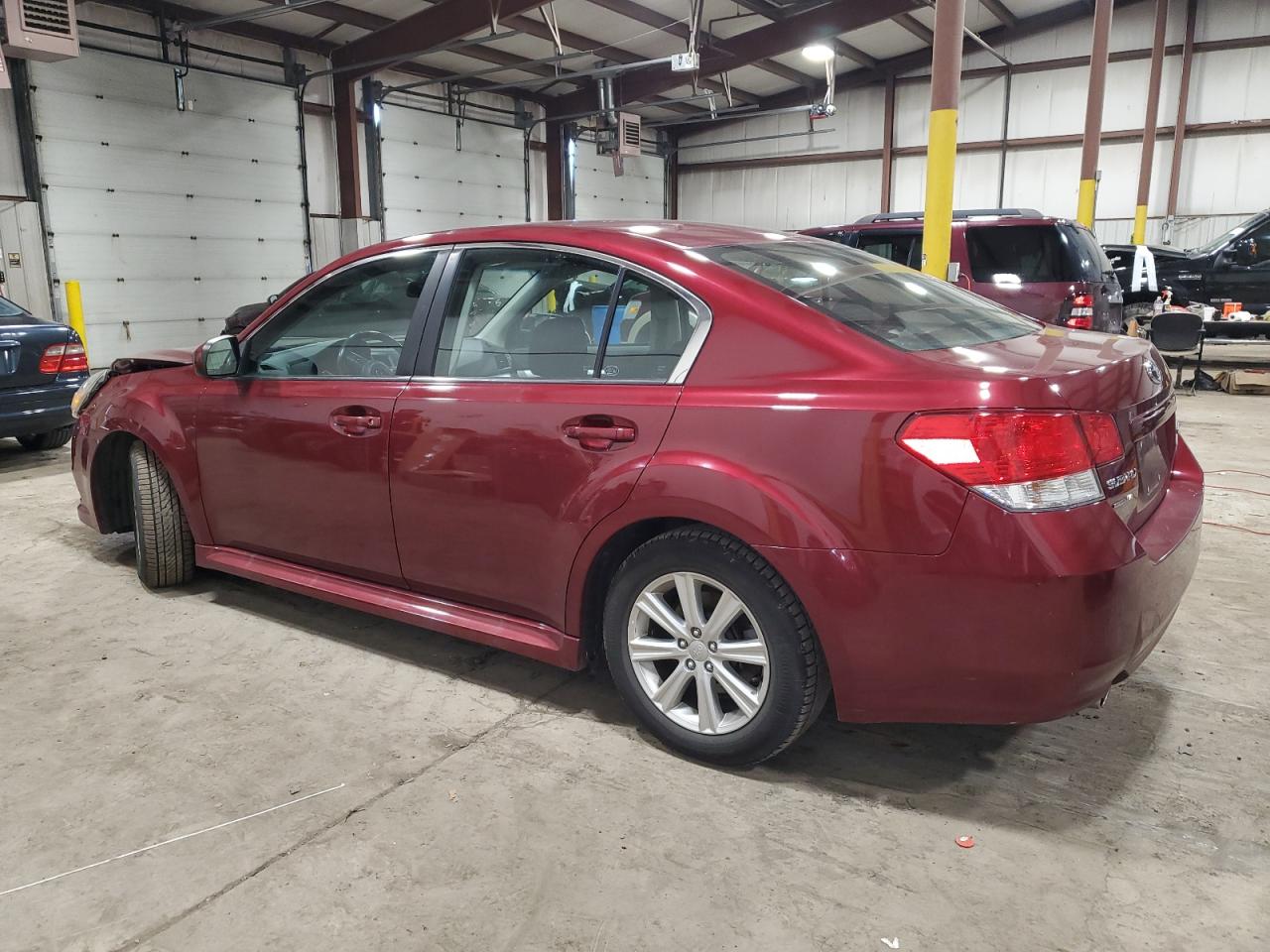 Изображение 2 2011 SUBARU LEGACY 2.5I PREMIUM 2011 с VIN 4S3BMBC69B3217976
