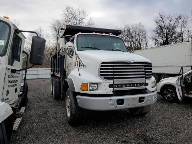 Image 1 of 2004 STERLING TRUCK LT 8500 2004 with VIN 2FZHAWBS34AM35691