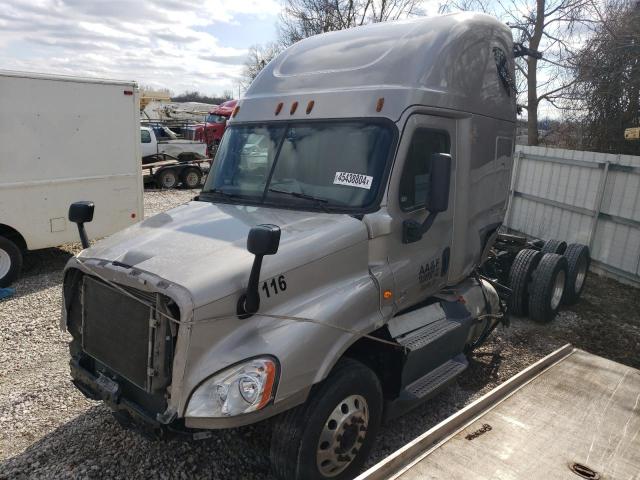 Image 2 of 2016 FREIGHTLINER CASCADIA 125  2016 with VIN 3AKJGLDR9GSHF1693