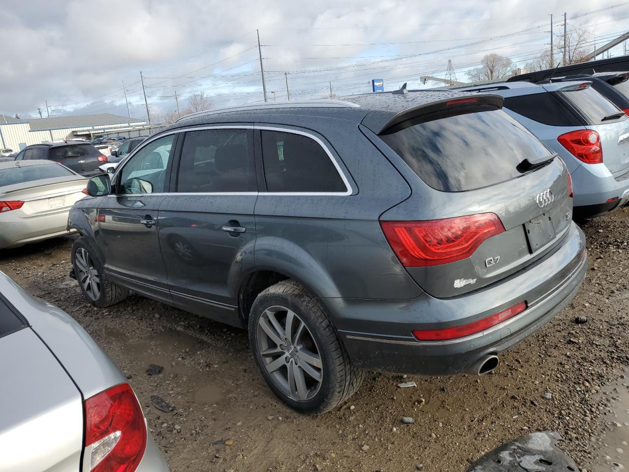Image 2 of 2015 AUDI Q7 TDI PREMIUM PLUS 2015 with VIN WA1LMAFEXFD030497