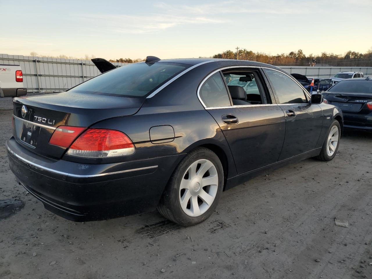 Image 3 of 2006 BMW 750 LI 2006 with VIN WBAHN835X6DT36845