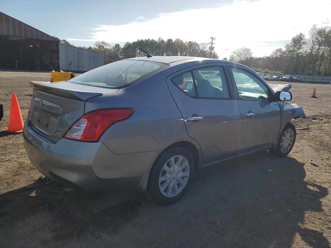 Изображение 3 2013 NISSAN VERSA S 2013 с VIN 3N1CN7AP7DL849654