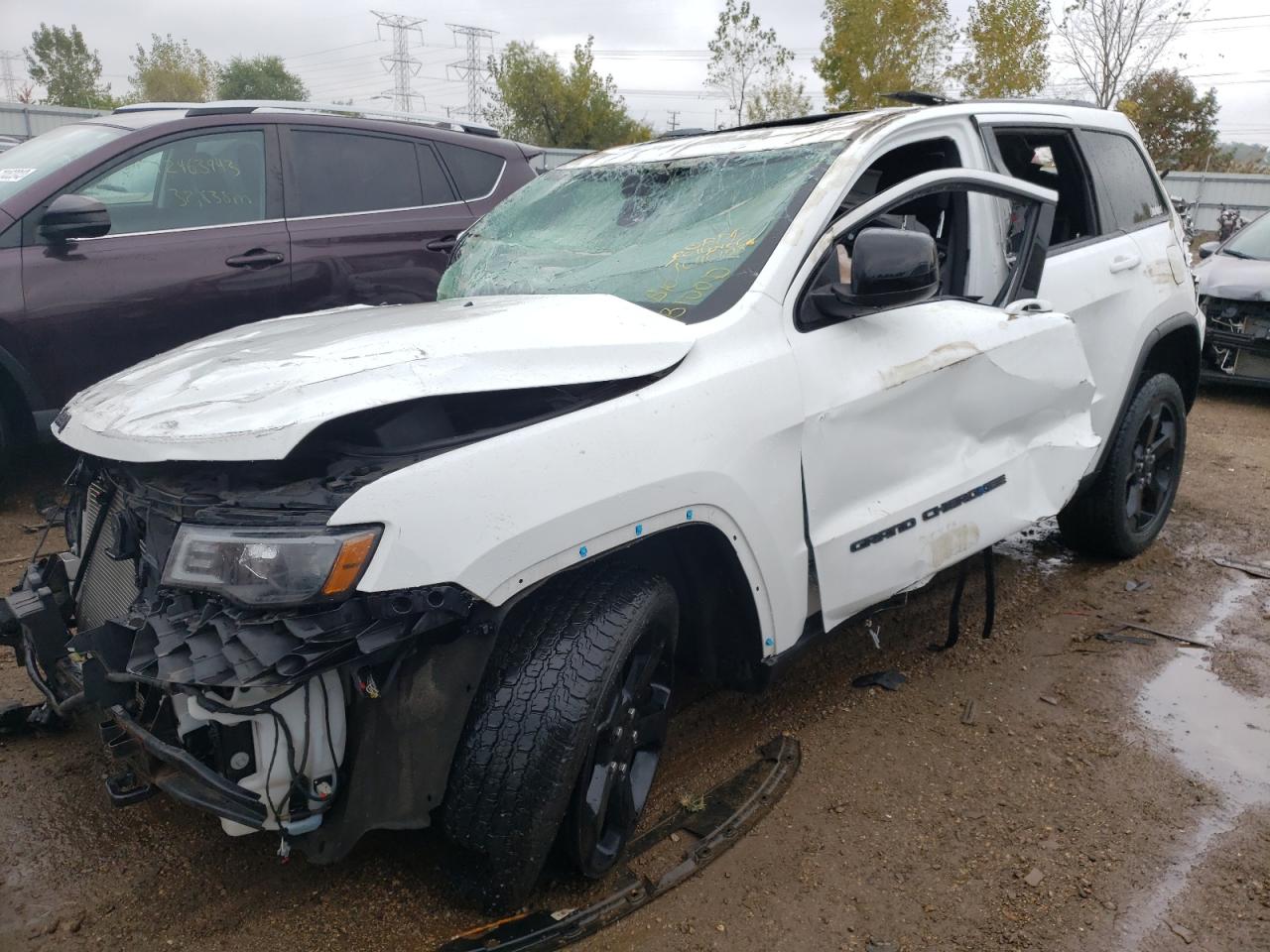 Image 1 of 2018 JEEP GRAND CHEROKEE LAREDO 2018 with VIN 1C4RJFAG7JC499611