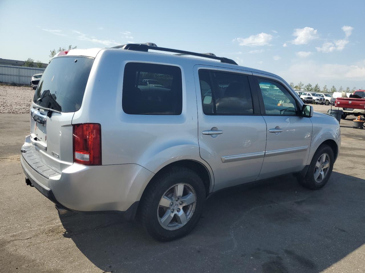 Obraz 3 z 2011 HONDA PILOT EXL 2011 z VIN 5FNYF4H50BB002358