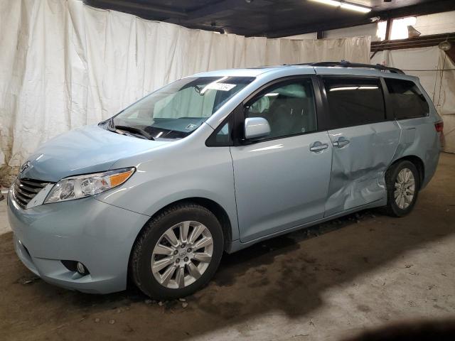 Obraz 2015 TOYOTA SIENNA XLE 2015