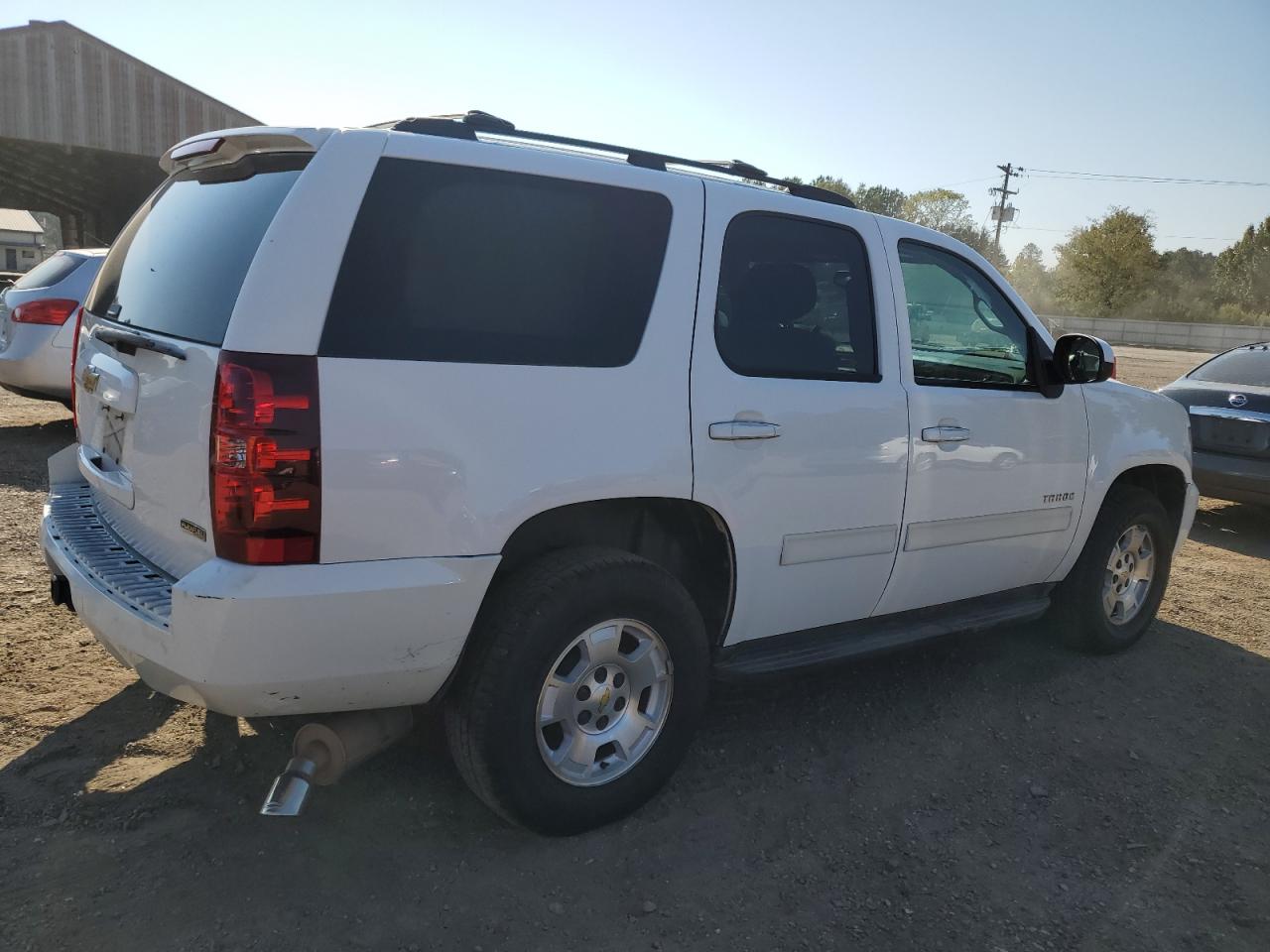 Изображение 3 Chevrolet Tahoe C1500 Ls 2012 с VIN 1GNSCAE05CR172661