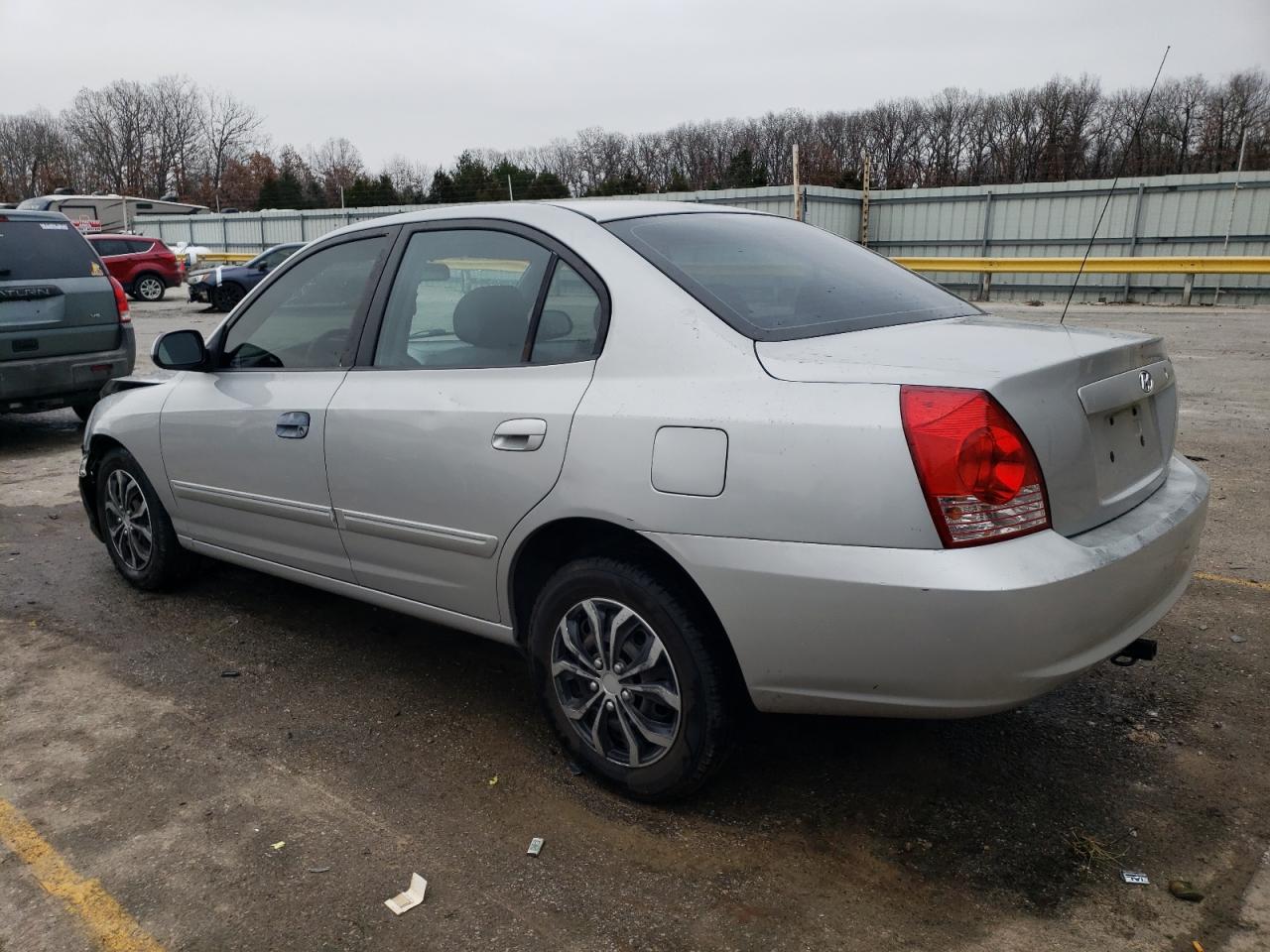 Image 2 of 2006 HYUNDAI ELANTRA GLS 2006 with VIN KMHDN46D26U366365