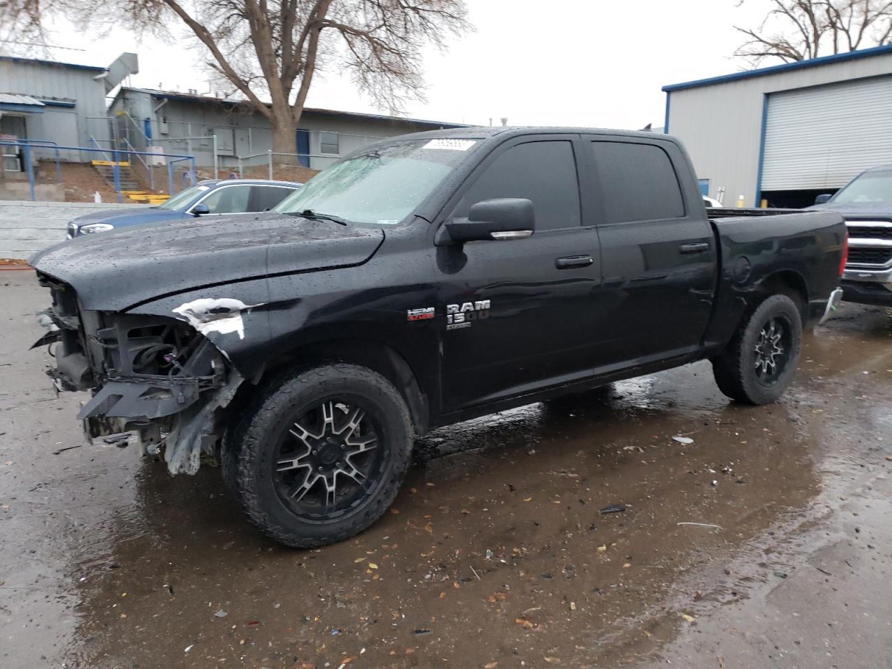 2019 RAM 1500 CLASSIC SLT 2019 image