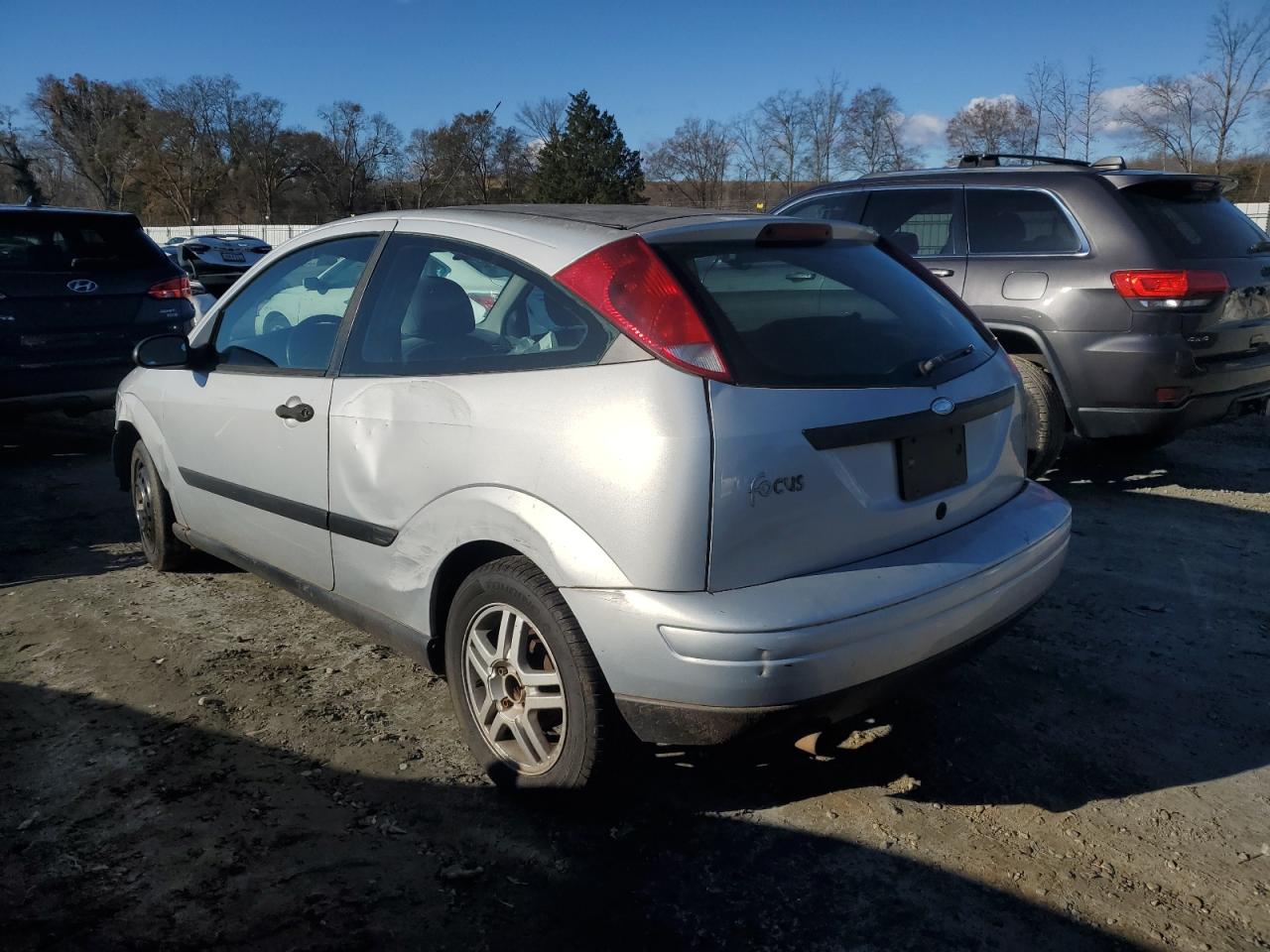 Изображение 2 2000 FORD FOCUS ZX3 2000 с VIN 3FAFP3133YR191379