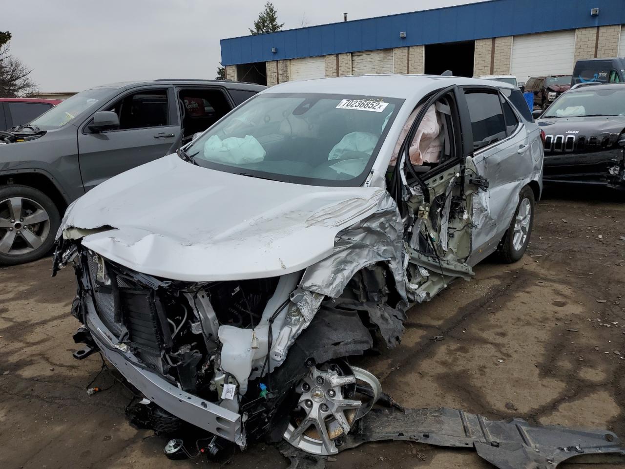 Image 1 of 2022 CHEVROLET EQUINOX LT 2022 with VIN 3GNAXKEV8NL223503