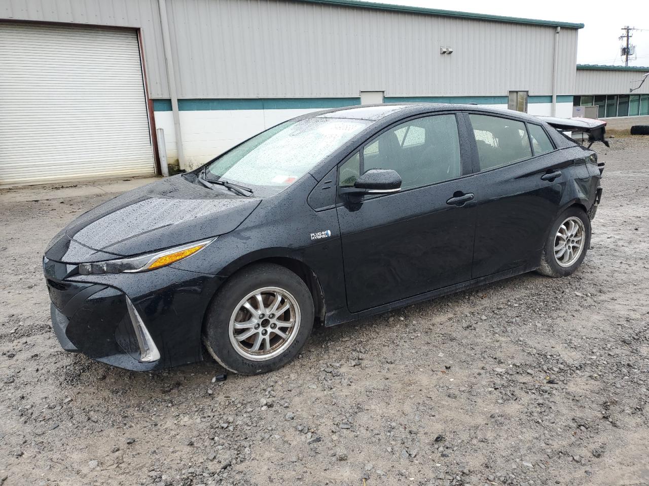 Image 1 of 2021 TOYOTA PRIUS PRIME LE 2021 with VIN JTDKAMFP1M3173192