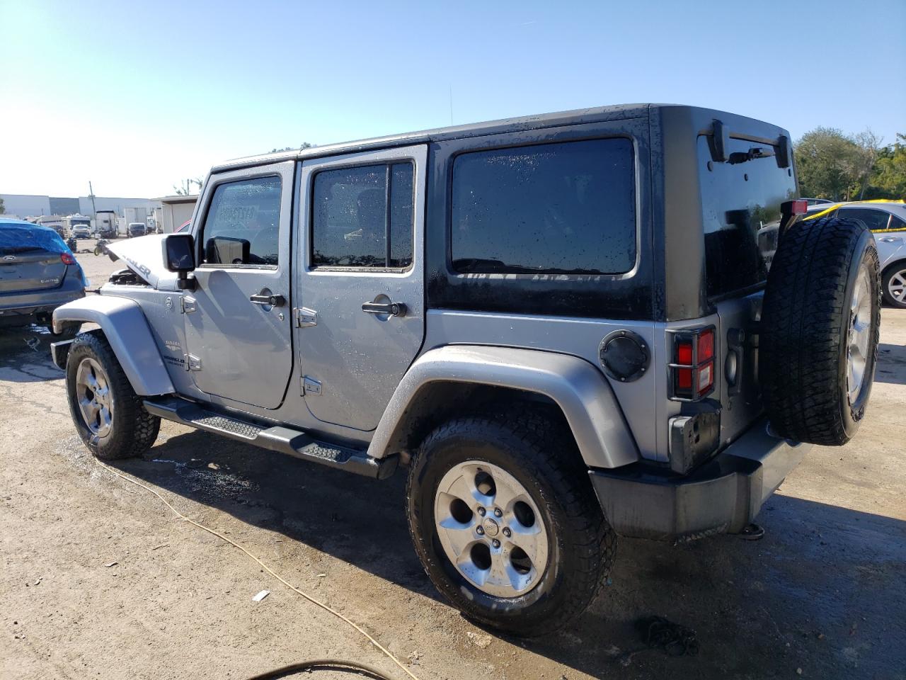 Image 2 of 2013 JEEP WRANGLER UNLIMITED SAHARA 2013 with VIN 1C4BJWEG5DL655516