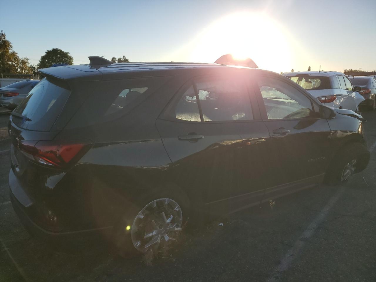Image 3 of 2022 CHEVROLET EQUINOX LS 2022 with VIN 2GNAXHEV6N6127151