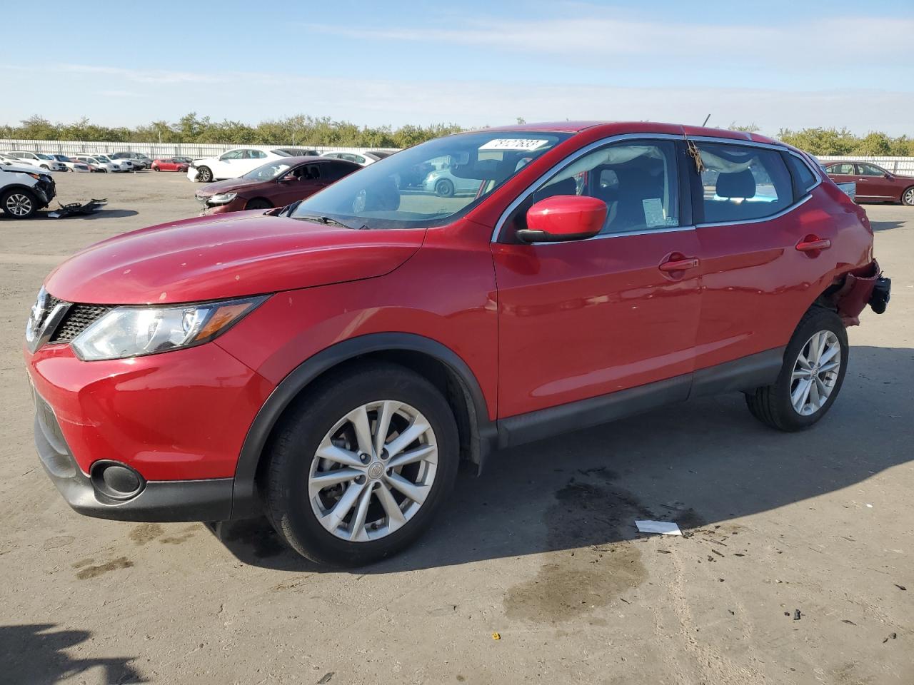 Obraz 1 z 2018 NISSAN ROGUE SPORT S 2018 z VIN JN1BJ1CP7JW106838