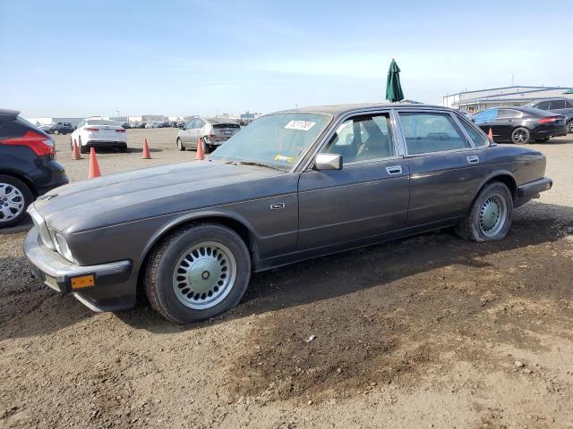 Obraz 1 z 1988 Jaguar XJ6 1988 z VIN SAJHV1648JC522400