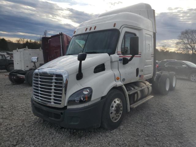 Image 2 of 2017 FREIGHTLINER CASCADIA 113  2017 with VIN 3AKJGHDV1HSHZ2741