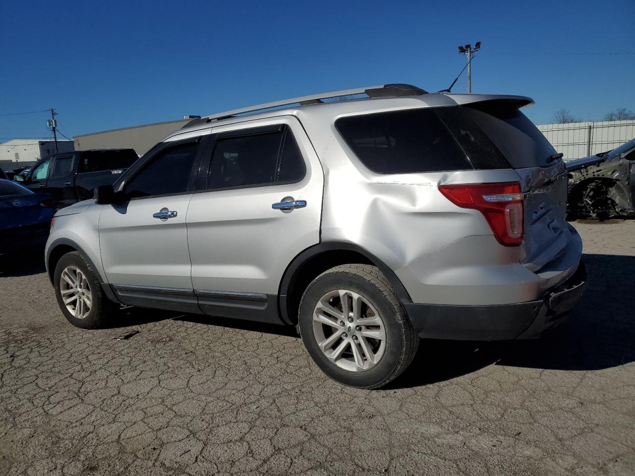 Obraz 2 z 2015 FORD EXPLORER XLT 2015 z VIN 1FM5K8D81FGC52883