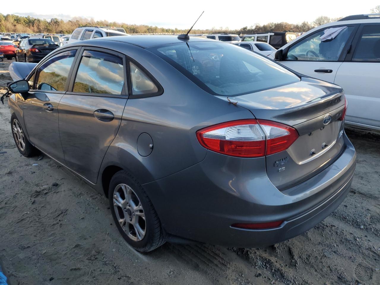Изображение 2 2014 FORD FIESTA SE 2014 с VIN 3FADP4BJ0EM124841
