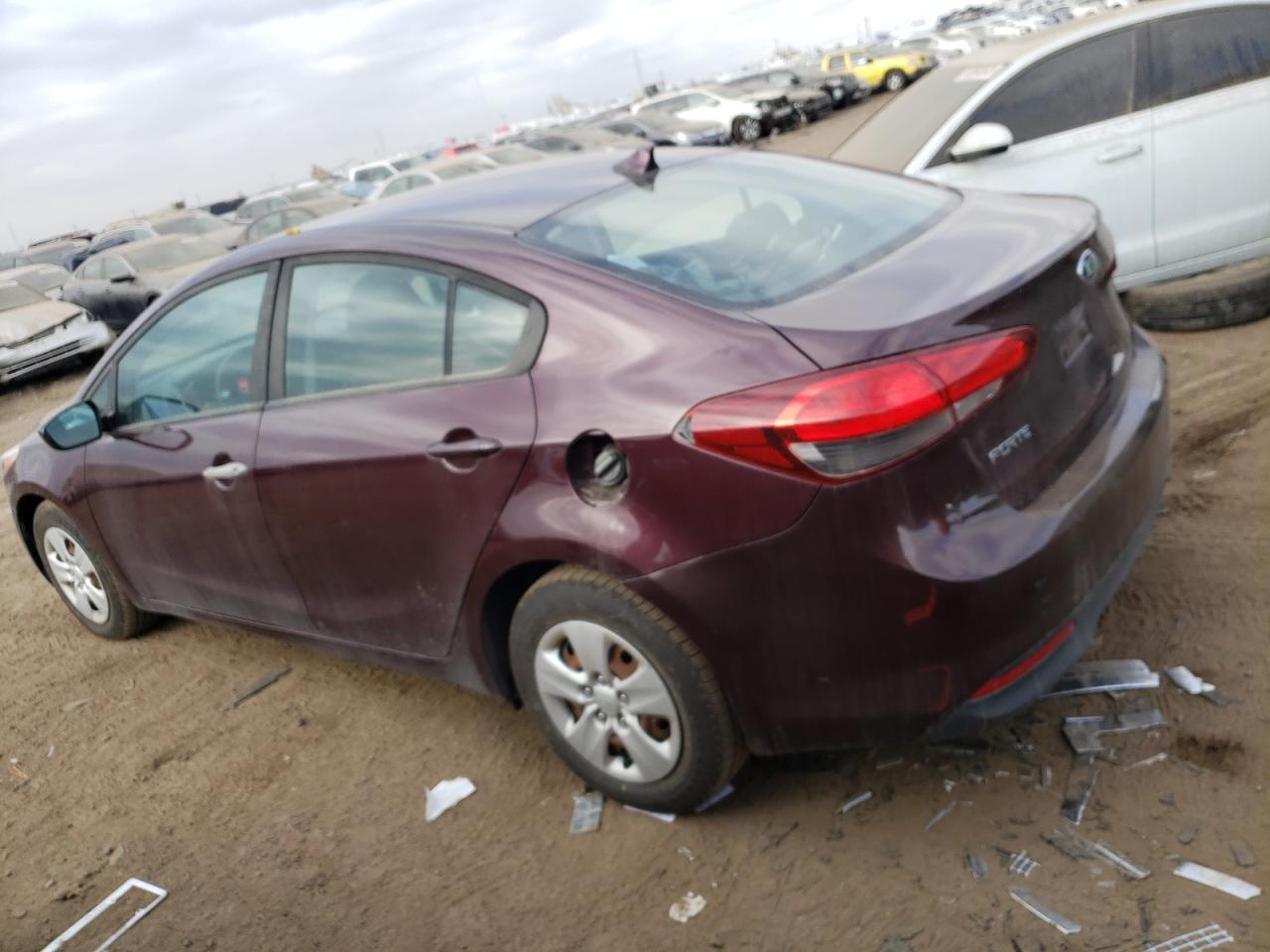 Image 2 of 2017 KIA FORTE LX 2017 with VIN 3KPFK4A73HE028112