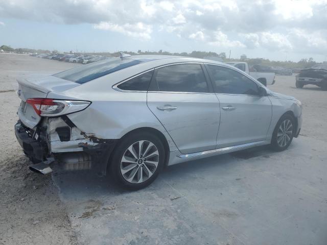 Obraz 3 z 2015 HYUNDAI SONATA SPORT 2015 z VIN 5NPE34AF1FH069637