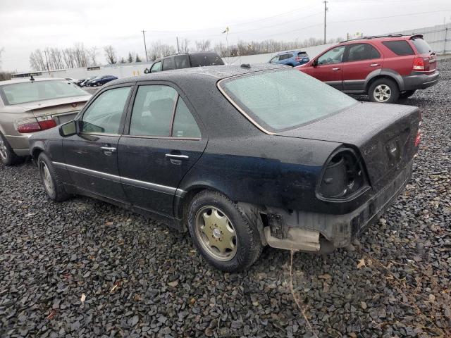 Image 2 of 2000 MERCEDES-BENZ C 230 2000 with VIN WDBHA24G3YA847442
