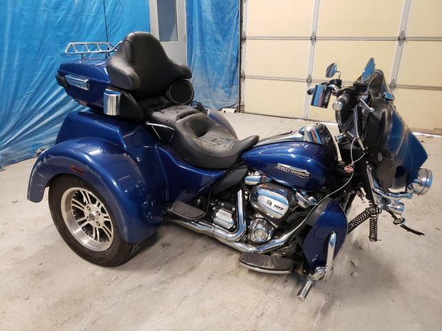 Image 1 of 2017 HARLEY-DAVIDSON FLHTCUTG TRI GLIDE ULTRA 2017 with VIN 1HD1MAD12HB857906