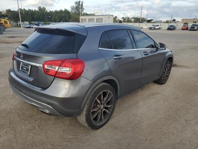 Obraz 3 z 2017 MERCEDES-BENZ GLA 250 2017 z VIN WDCTG4EB2HJ322438