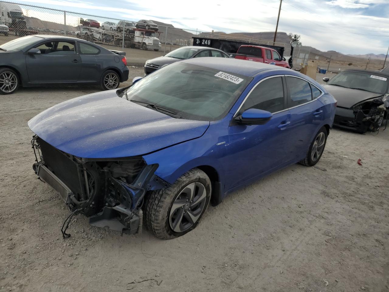 Image 1 of 2019 HONDA INSIGHT EX 2019 with VIN 19XZE4F50KE026031