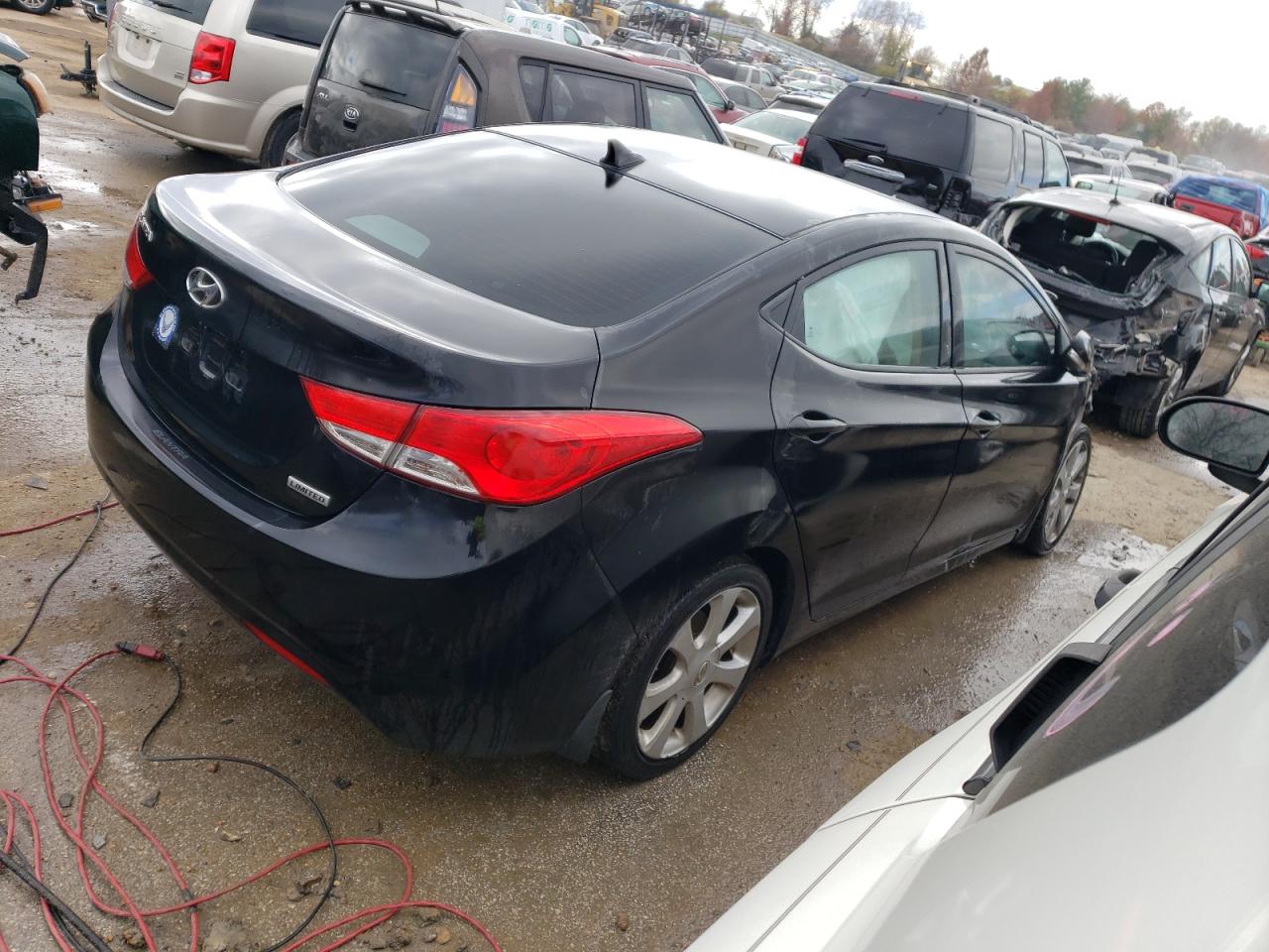 Image 3 of 2013 HYUNDAI ELANTRA GLS 2013 with VIN 5NPDH4AE0DH375424