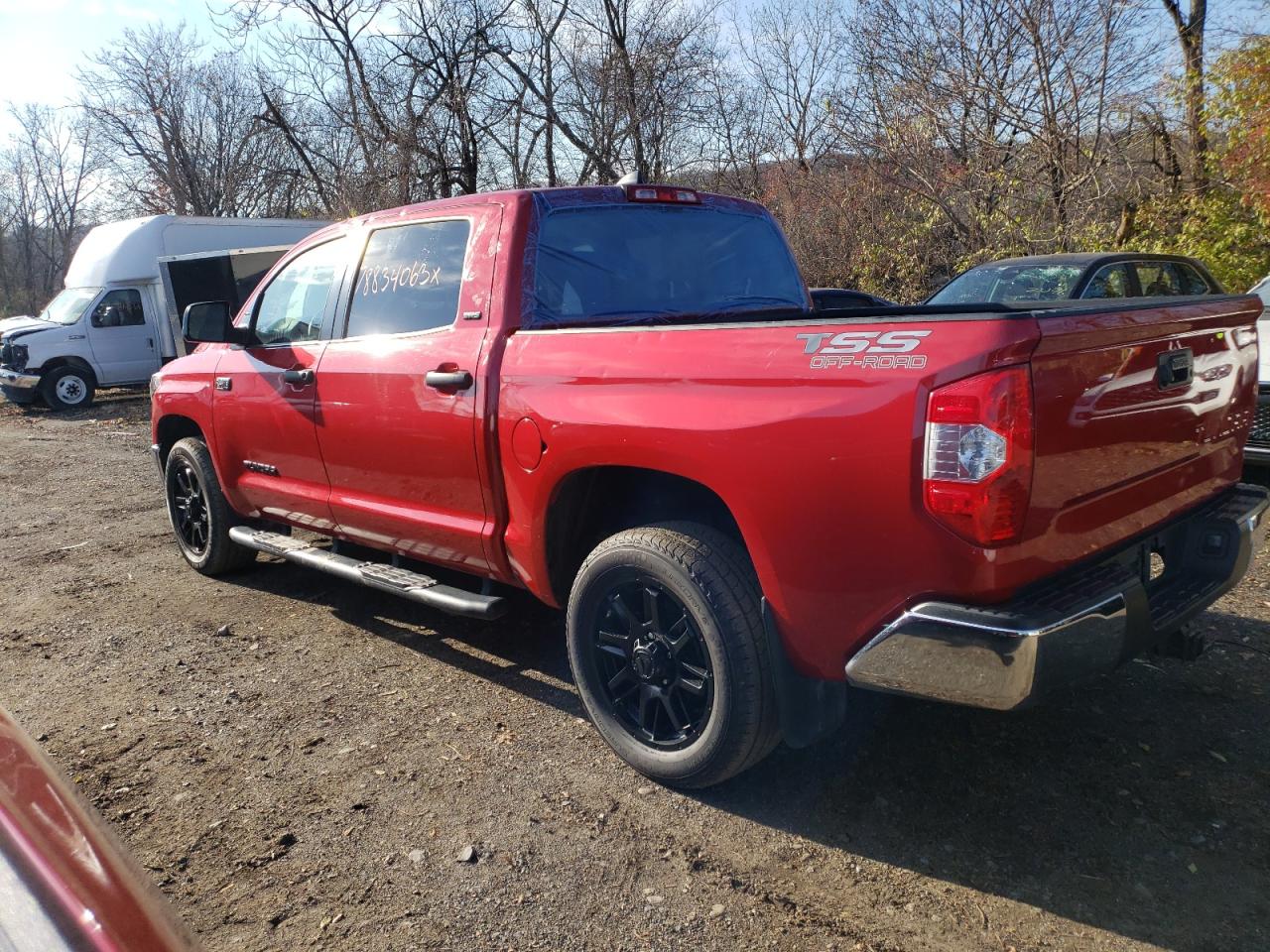 Изображение 2 2021 TOYOTA TUNDRA CREWMAX SR5 2021 с VIN 5TFEY5F14MX298738