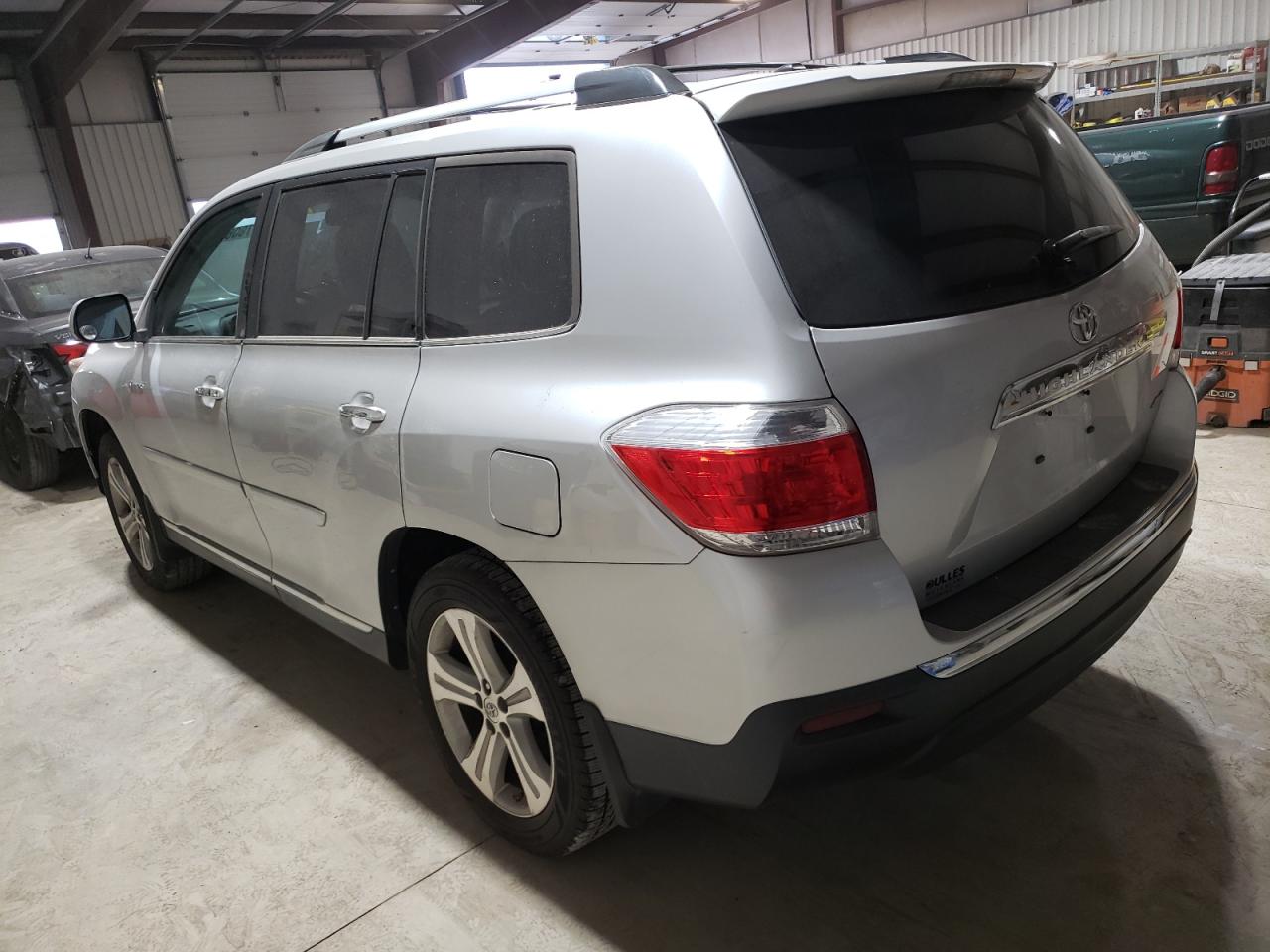 Obraz 2 z 2013 TOYOTA HIGHLANDER LIMITED 2013 z VIN 5TDDK3EH3DS277188