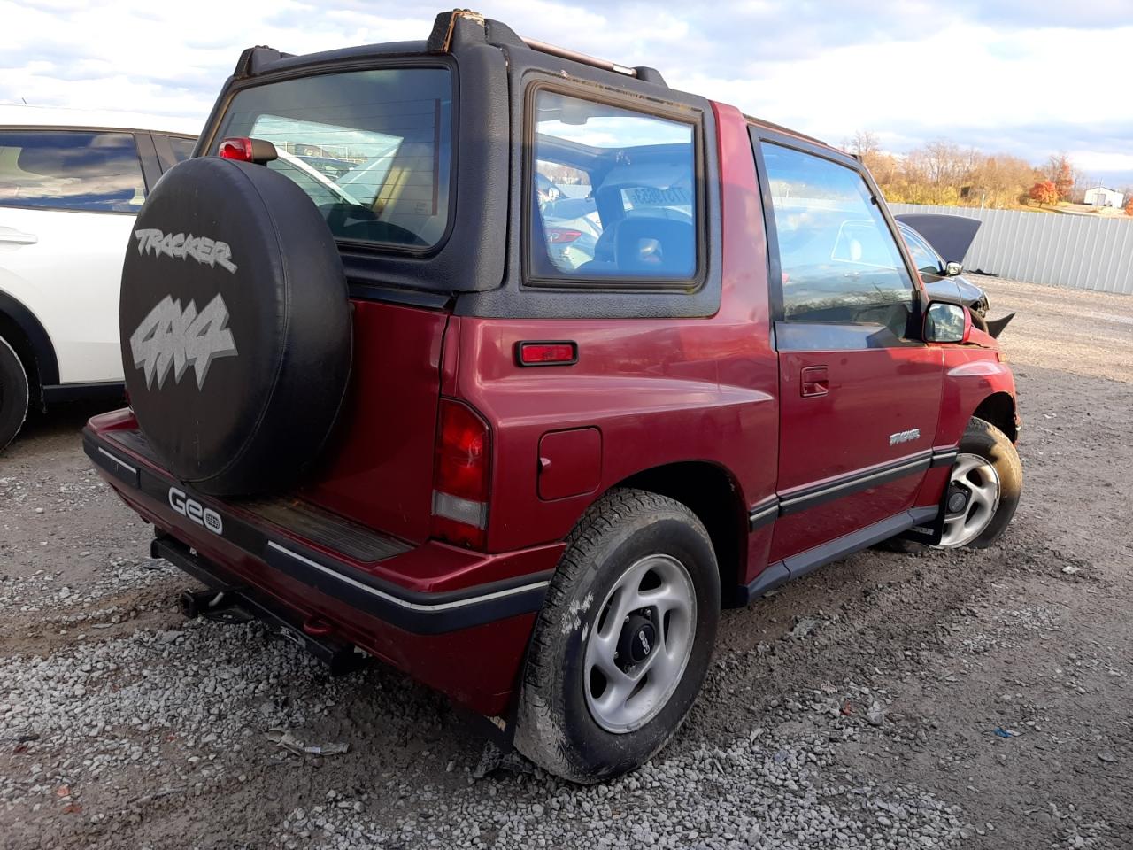 Image 3 of 1995 GEO TRACKER  1995 with VIN 2CNBJ1861S6943654