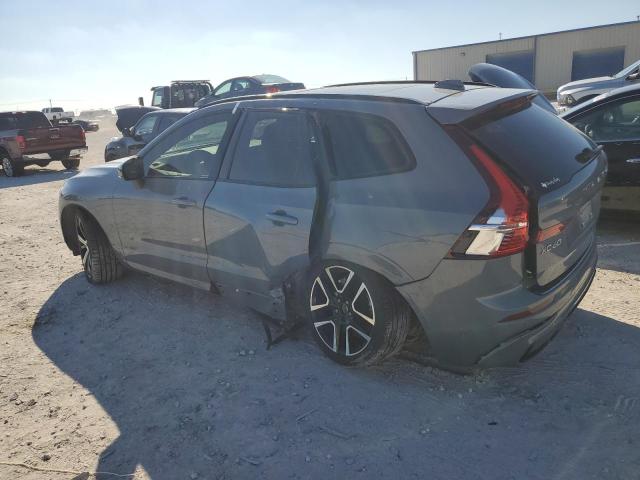 Изображение 2 2022 VOLVO XC60 B5 R-DESIGN 2022 с VIN YV4L12RM3N1954509