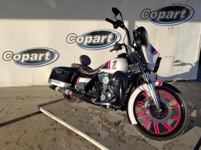 Image 1 of 2012 HARLEY-DAVIDSON FLHTK ELECTRA GLIDE ULTRA LIMITED 2012 with VIN 1HD1KEM12CB666055