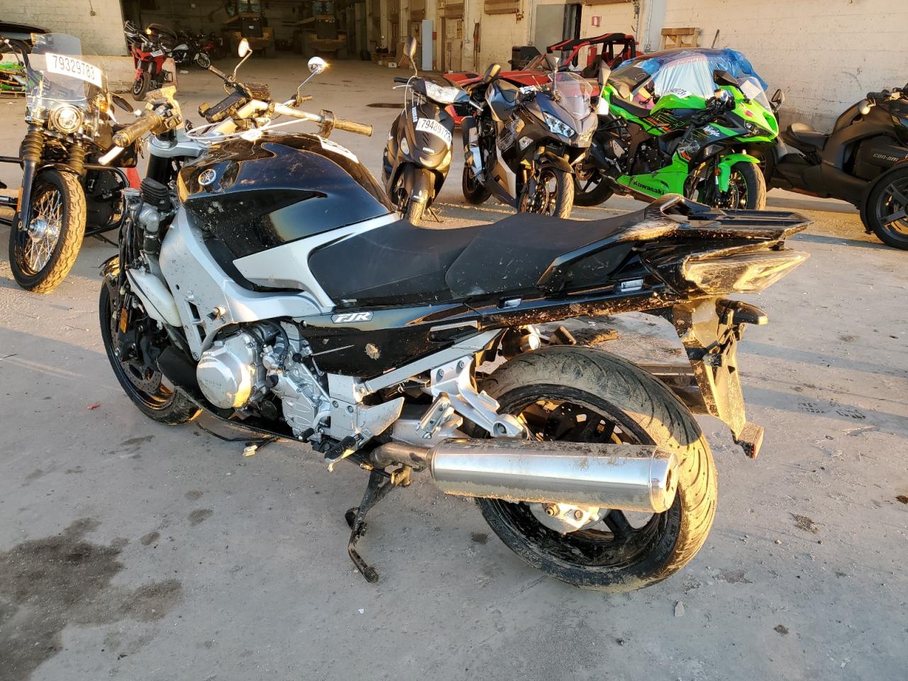 Изображение 3 2017 YAMAHA FJR1300 AE 2017 с VIN JYARP30E1HA000459