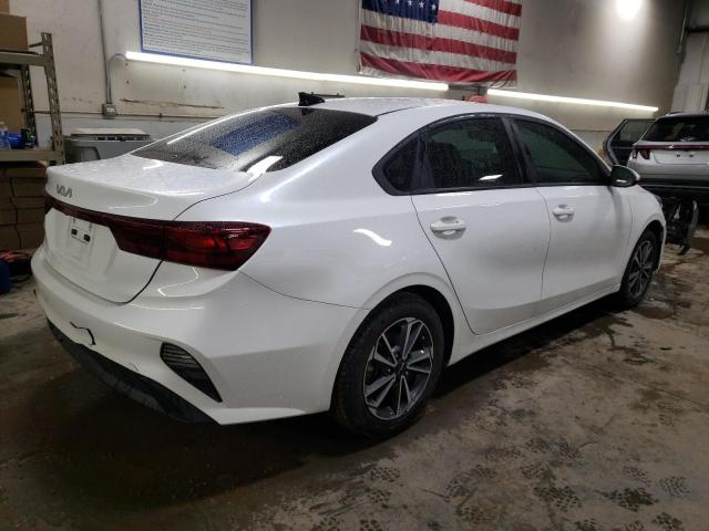 Изображение 3 2023 KIA FORTE LX 2023 с VIN 3KPF24AD1PE545736