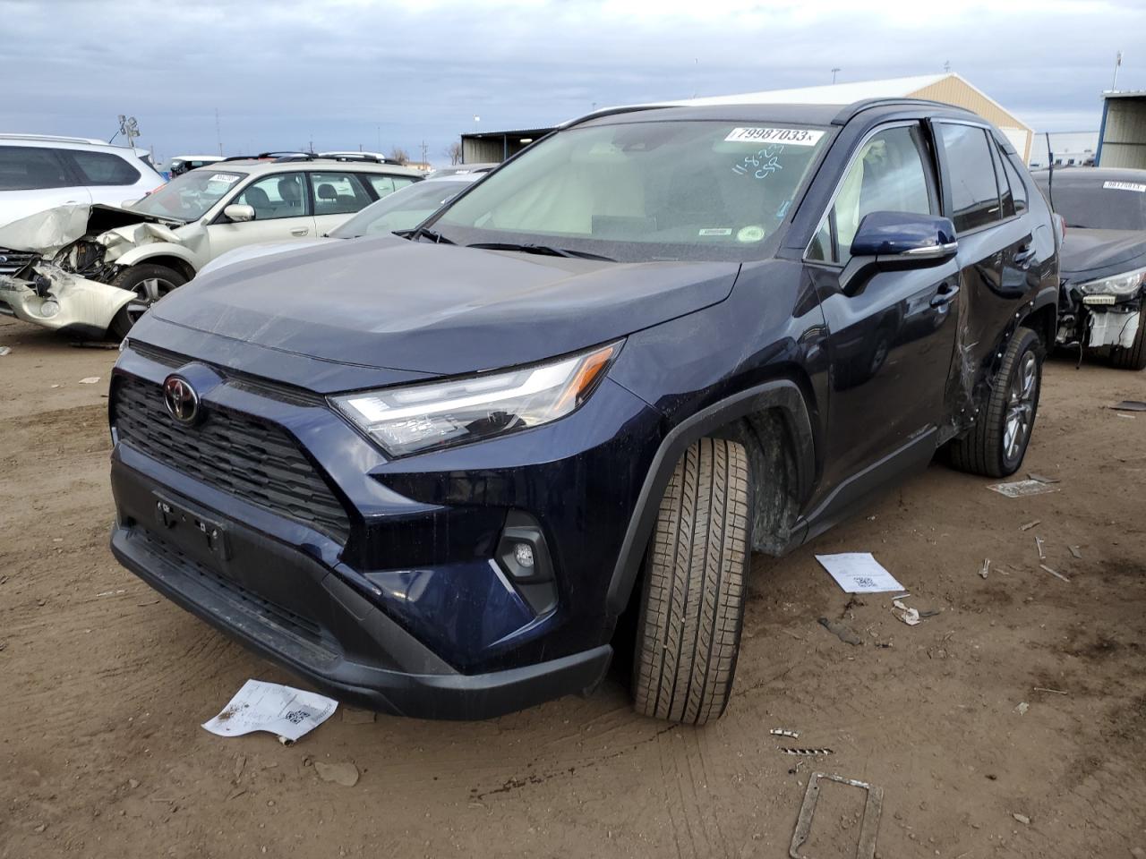 Obraz 1 z 2023 TOYOTA RAV4 XLE PREMIUM 2023 z VIN JTMA1RFV0PD093338