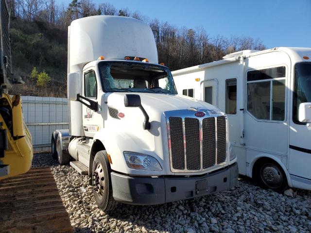 Изображение 2019 PETERBILT 579  2019