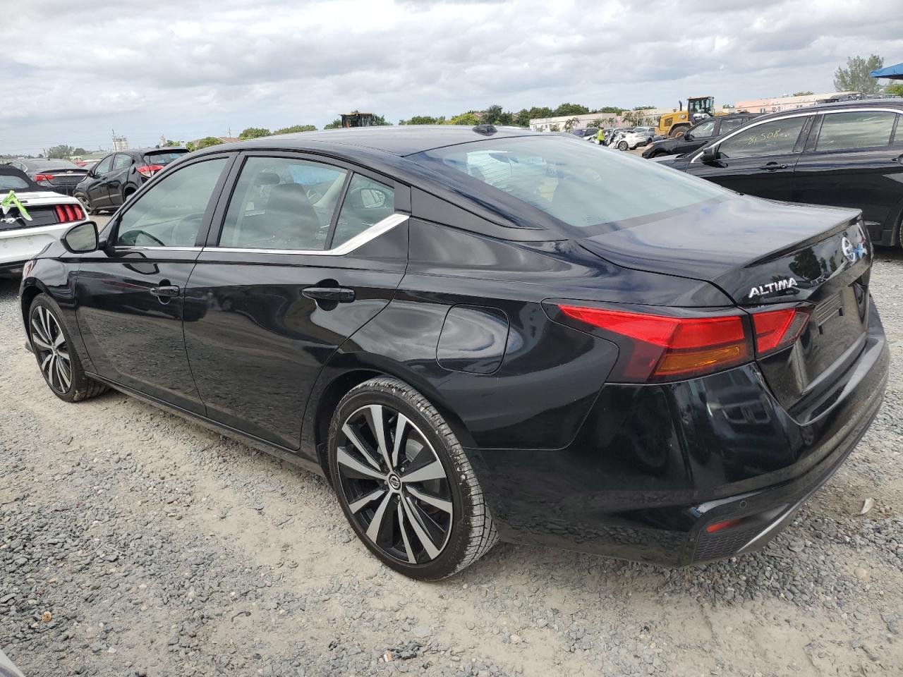 Изображение 2 2022 NISSAN ALTIMA SR 2022 с VIN 1N4BL4CV9NN406101