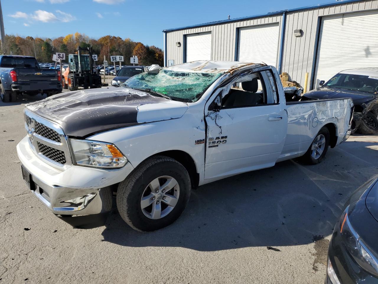 Obraz 2019 RAM 1500 CLASSIC SLT 2019