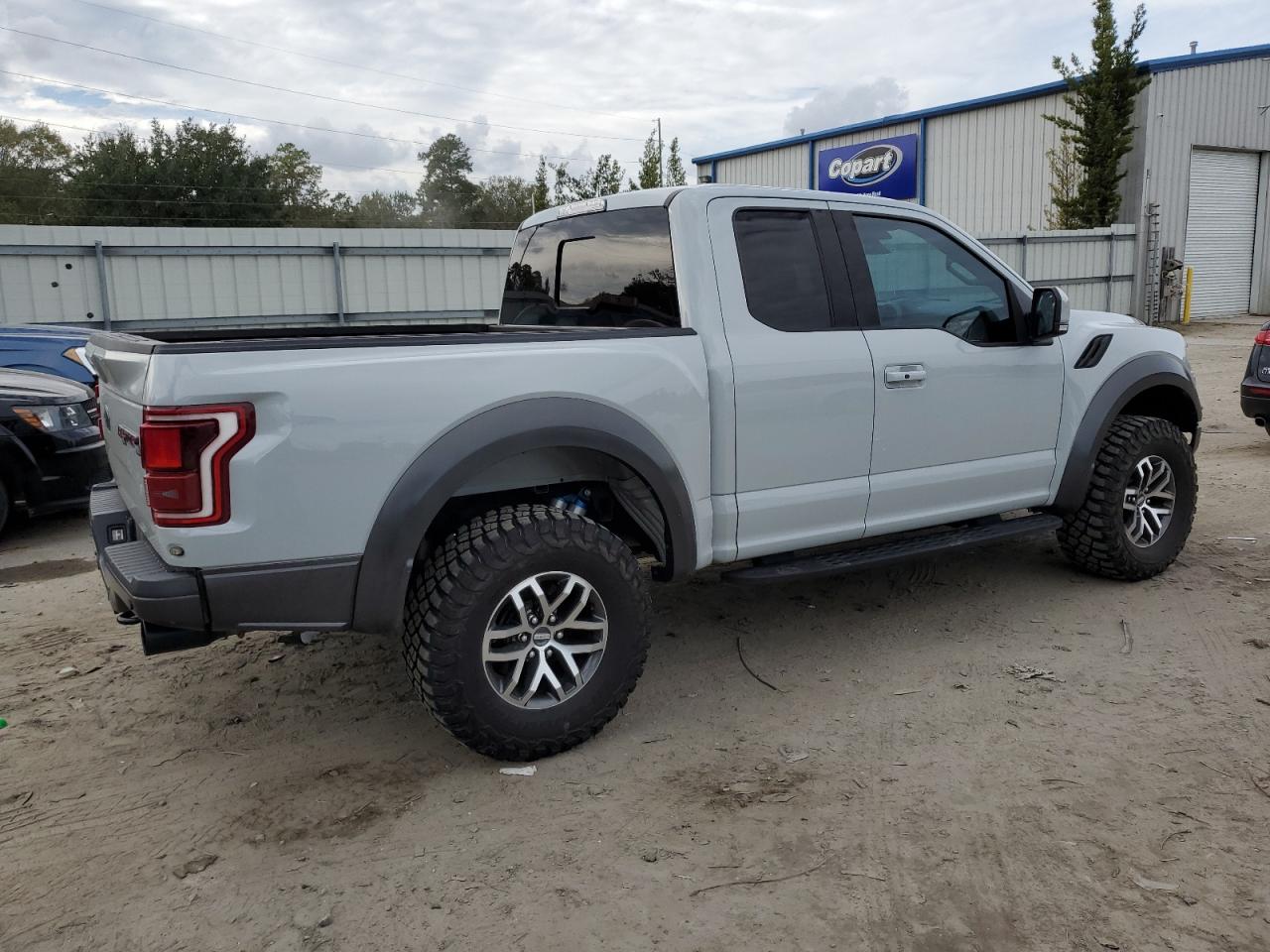Image 3 of 2017 FORD F150 RAPTOR 2017 with VIN 1FTEX1RG4HFB54209