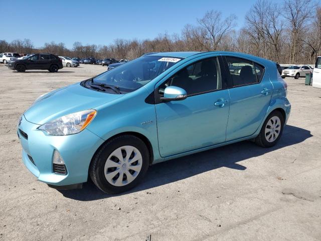 Изображение 1 2013 TOYOTA PRIUS C  2013 с VIN JTDKDTB34D1043813